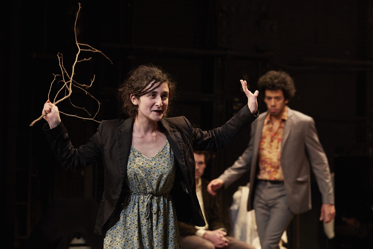 Claire, Anton et eux -